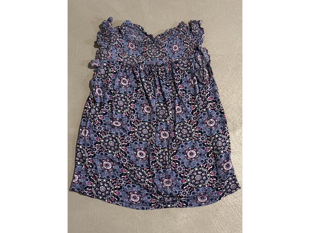 Loft Sleeveless Floral Pattern blousewith Ruffle Detail